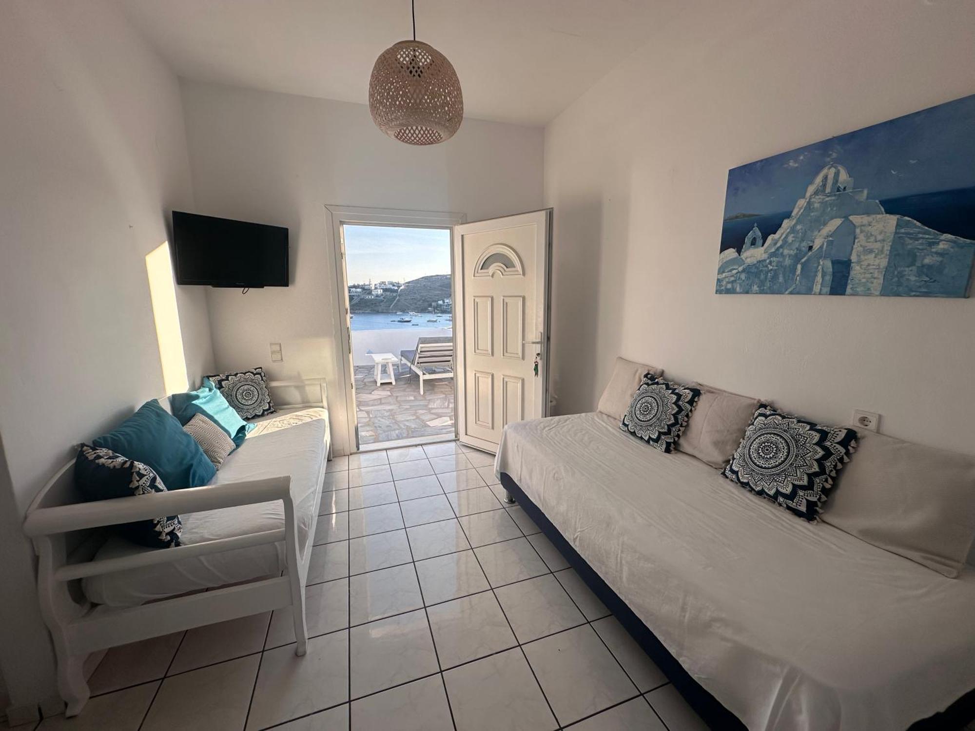 Apartment Revel Mykonos 3 *